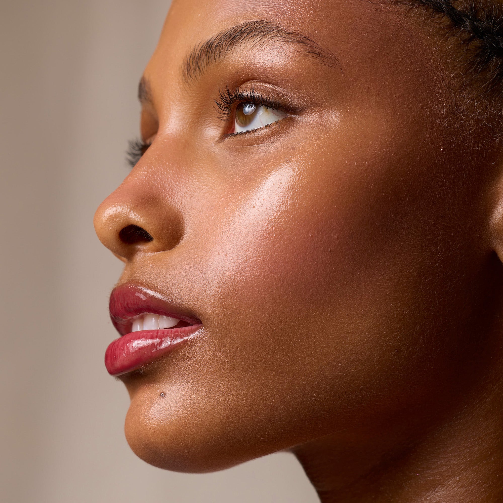 REL Beauty Glossy Lip Oil Moonlight